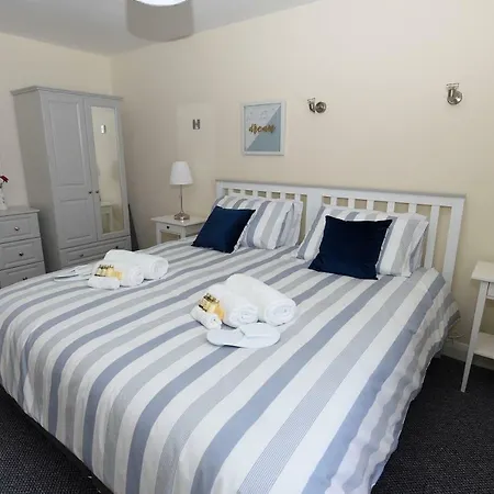 Causeway Coast Apartments Kyla Marine Балликасл Экстерьер фото