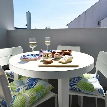 Causeway Coast Apartments Kyla Marine Балликасл Экстерьер фото